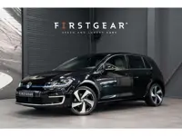 Volkswagen e-Golf *Warmtepomp / Dynaudio / Keyless / Sportstoelen / Lederen bekleding*
