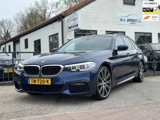 BMW 5-serie Touring 520i Corporate Lease Executive M pakket!