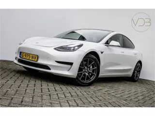 Tesla Model 3 Standard RWD Plus 60 kWh AUTOPILOT PANORAMA LEER