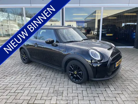 MINI Mini Electric Classic 33 kWh Led / Schuif kantel / Cruise / Carplay