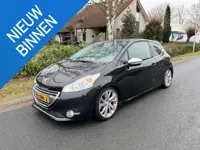 Peugeot 208 1.6 VTi Allure 120PK Leder•Navi•Xenon