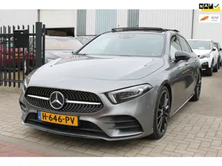 Mercedes-Benz A-klasse 180 Premium Plus AMG Pano Sfeer Memory Widescreen!!