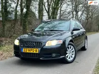 Audi A4 Avant 3.2 FSI quattro | Leder + Schuif/kanteldak + Navi + Cruise Nu € 3.450,-!!!