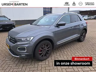 Volkswagen T-Roc 1.5 TSI Sport Business R | Automaat | Trekhaak | Blind Spot | DCC