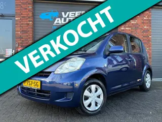 Daihatsu Sirion 2 1.0-12V Airco 5 Deurs Nieuwe APK