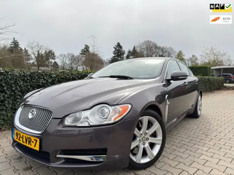 Jaguar XF 3.0D V6 Premium Luxury Automaat , 170.895km N.A.P , Clima / Cruise / Camera-Navi / Leder /