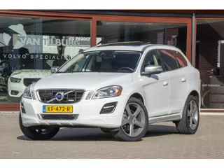 VOLVO XC60 2.4 D5 AWD R-DESIGN PANORAMA DAK