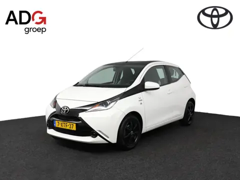 Toyota Aygo 1.0 VVT-i x-play | navigatie | Airco |