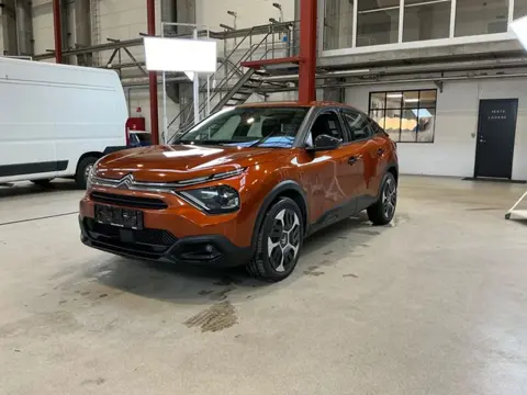 Citroën C4 1.2-130 pk Puretech Shine AUTOMAAT ! Gun u het comfort en gemak van een automaat ! Autm. 