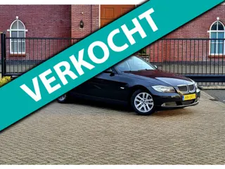 BMW 3-serie 318i / 1e Eiegenaar / Nieuwe Apk / Nap / Dealer onderhouden / Airco / Stoelverwarming