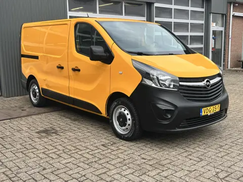 Opel Vivaro 1.6 CDTI L1H1 Airco Cruise control Trekhaak 200kg trekgewicht betimmering laadruimte Tel