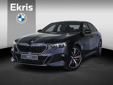 BMW 5 serie 530e M Sport Edition | M Sportpakket Pro | Innovation Pack | Comfort Pack | Travel Pack 