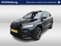 Škoda Karoq 1.5 TSI ACT Sportline Business / PANO/ STUUR+STOEL VERWARM./ PARK.SENSOR.V+A/ CAMERA/ KE