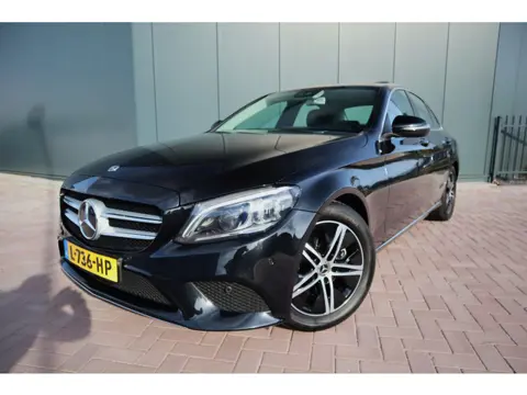 Mercedes-Benz C-Klasse 200 Business Solution Plus Upgrade Edition 198 PK Schuifdak Sportstoelen Navi