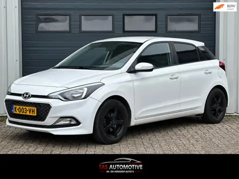 Hyundai I20 1.2 HP Business Edition AIRCO / LEES TEKST!
