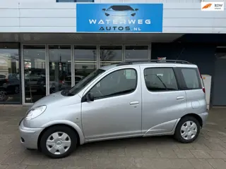 Toyota Yaris Verso 1.3 VVT-i Sol AIRCO|ELK. RAMEN|CNTR.DEUR