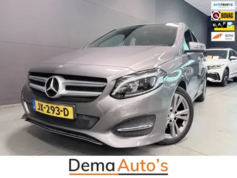 Mercedes-Benz B-klasse 180 Prestige NAVI/LED/PDC/CRUISE/H-LEDER///