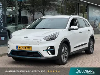 Kia e-Niro DynamicLine 64 kWh 205PK | SOH 96,2% | Trekhaak | Navigatie | Achteruitrijcamera | Adapti