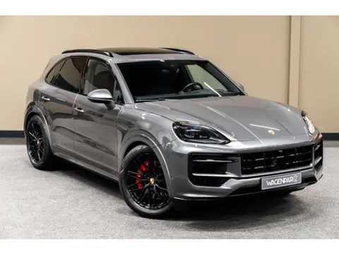 Porsche Cayenne S E-Hybrid SPORTDESIGN*HEADUP*ACHTERAS*SPUITLAAT