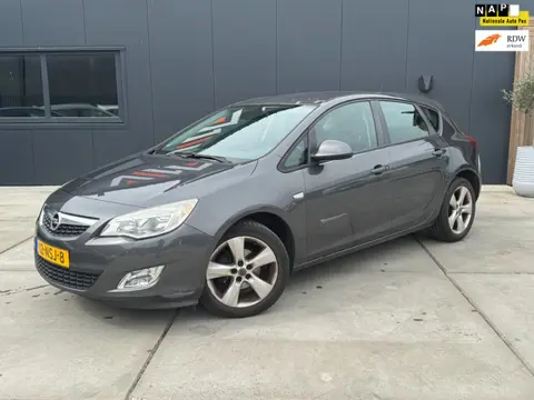 Opel Astra 1.6 Edition 2010 Automaat APK 11-2026 Airco 5 Deurs Cruise control