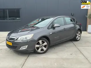 Opel Astra 1.6 Edition 2010 Automaat APK 11-2026 Airco 5 Deurs Cruise control