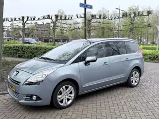 Peugeot 5008 1.6 THP Blue Lease Executive 7p. (bj 2010)