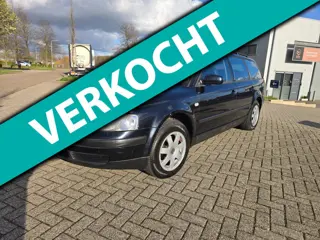 Volkswagen Passat Variant 2.3 V5 Trendline