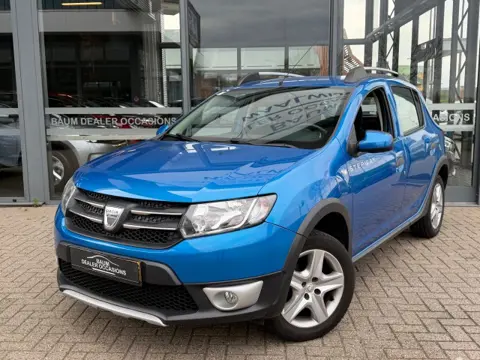 DACIA SANDERO 0.9 TCE STEPWAY LAURÃATE NAVI AIRCO PDC