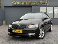Skoda Octavia Combi 1.2 TSI Greentech Style Navi,110pk,Clima,Cruise,PDC V+A,Stoelverwarming,Bluetoot