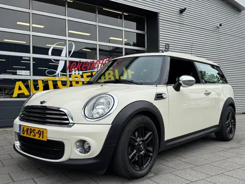 Mini Mini Clubman 1.6 One Holland Street - Panorama dak I Navigatie I Airco I 1/2 Leer I Sport velge