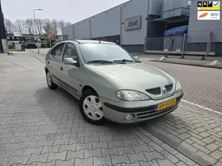 Renault Mégane 1.6-16V Expression 5DR NEW APK