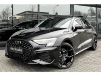 Audi A3 Sportback 40 TFSIe S-Line Black Leder Panorama B&O Sfeer