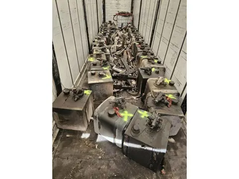 Chelsea PTO 30x Complete PTO system Chelsea PTO Set / Hydrauliek Set Compleet – Tank, Pomp en Beugel