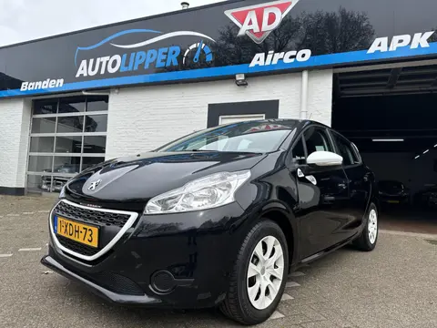 Peugeot 208 1.0 VTi LIKE /Nieuwe apk/ Nieuwe D riem/5 drs/Cruise/Airco