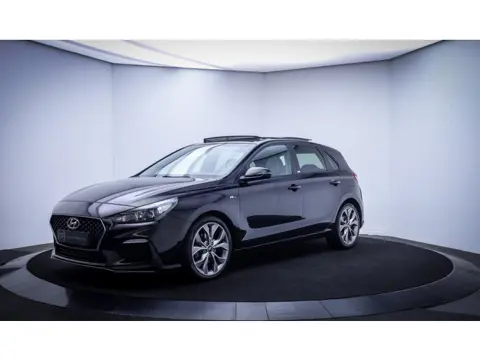 Hyundai i30 1.4 T-GDI 140Pk N-LINE Comf. Package PANO | CAMERA | CARPLAY | STUUR+STOELVERW | CLIMA |