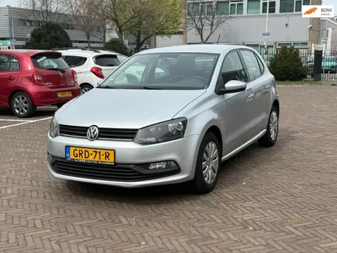 Volkswagen POLO 1.0 First Edition