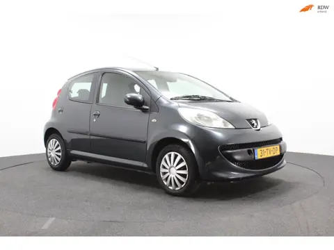 Peugeot 107 1.0-12V XS | Elektrische ramen | Stuurbekrachtiging | Nieuwe APK