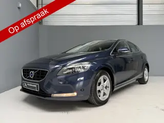 Volvo V40 T3 Momentum Dealer Onderhouden|Camera|Navi|Cruise