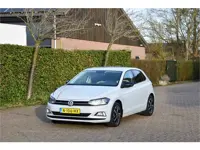 Volkswagen Polo Beats Topstaat! Carplay ECC stoelverw. 6 mnd Garantie