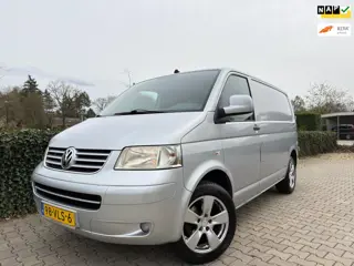 Volkswagen Transporter 2.5 TDI 300 , 60 Edition , Automaat , 3-PERS. , Airco / Cruise / Leder / Carp