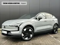 Volvo EX30 Twin Motor Performance Ultra 69 kWh Panorama dak / Elektr. stoelverstelling / Trekhaak