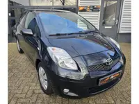 Toyota Yaris 1.3 VVT-i Executive **CLIMA-APK**