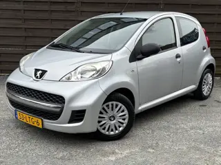 Peugeot 107 1.0-12V XR 5DRS / Nieuwe koppeling! (bj 2010)