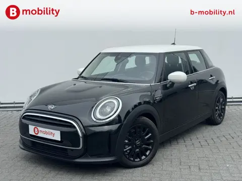 MINI Cooper 1.5 Camden Edition 5-Drs. Automaat Apple CarPlay | LED | PDC | Cruise Control | DAB Audi