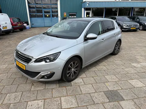 Peugeot 308 1.2 e-THP Allure