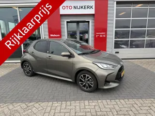 Toyota Yaris 1.5 Hybrid TeamNL *Met trekhaak!* (bj 2022)