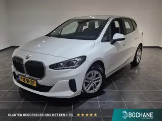 BMW 2-serie Active Tourer 218i | Wegklapbare trekhaak | Harman/ Kardon Audio