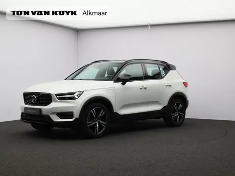 Volvo XC40 1.5 T5 Twin Engine R-Design / Trekhaak / Pano. dak / 360 camera / Stoel-, Stuurwiel- & Ac