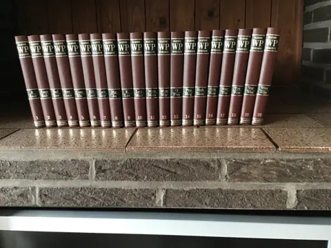 MINI ENCYCLOPEDIE BOEKEN V.WINKLER PRINS IN KLEUR TOP