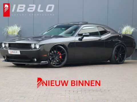 Dodge Challenger SRT8 6.1 HEMI V8 | 22 inch | Sportuitlaat |